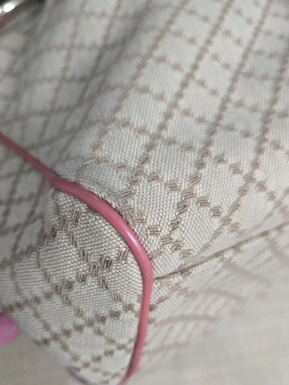 Gucci Sukey Beige Canvas Shoulder Bag with Rose Leather Trim EUC